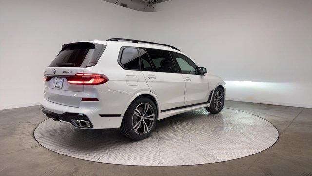 new 2026 BMW X7 car, priced at $126,425