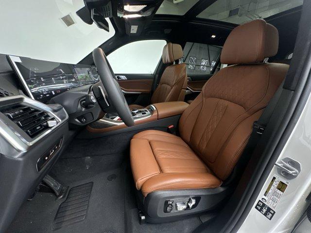 new 2026 BMW X7 car, priced at $126,425