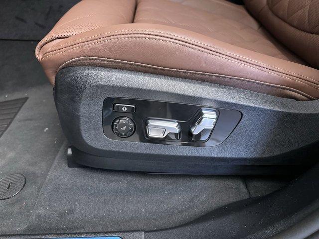 new 2026 BMW X7 car, priced at $98,190