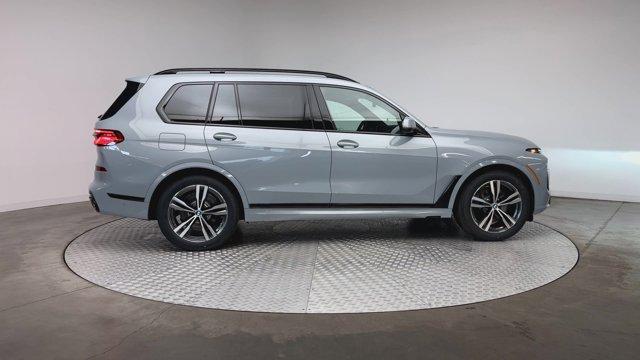 new 2026 BMW X7 car, priced at $100,690