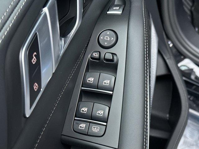 new 2026 BMW ALPINA XB7 car, priced at $163,475