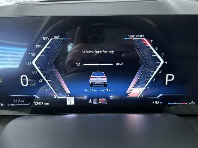 new 2026 BMW X7 car, priced at $106,105