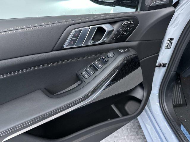 new 2026 BMW X7 car, priced at $103,640