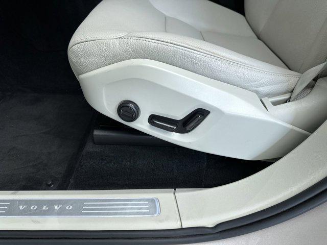 used 2023 Volvo XC90 car, priced at $38,971
