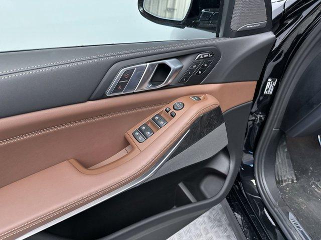 new 2026 BMW X7 car, priced at $99,850