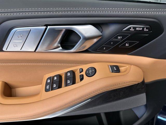 new 2026 BMW X7 car, priced at $97,790