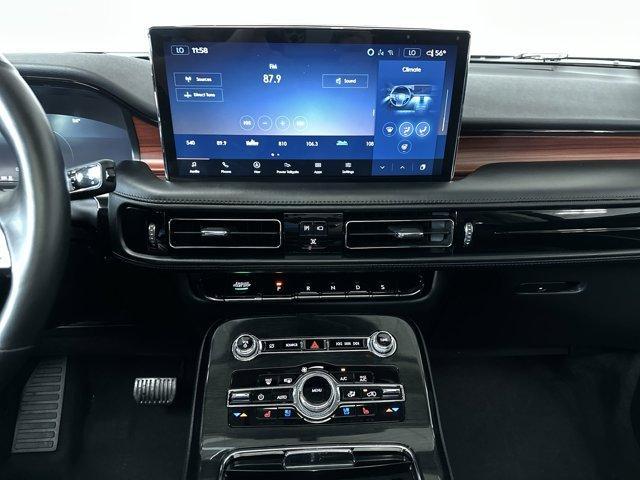 used 2023 Lincoln Nautilus car, priced at $43,971