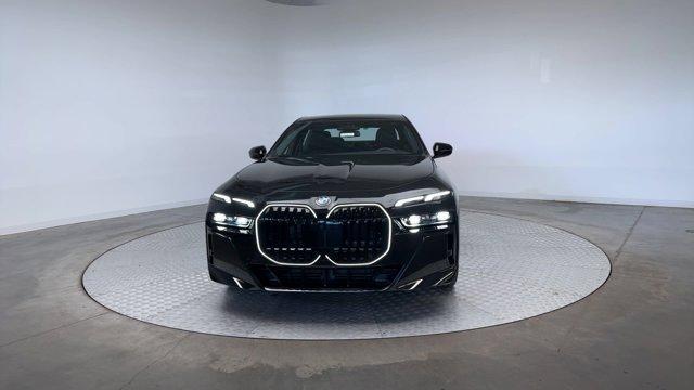 new 2025 BMW 760 car, priced at $133,075
