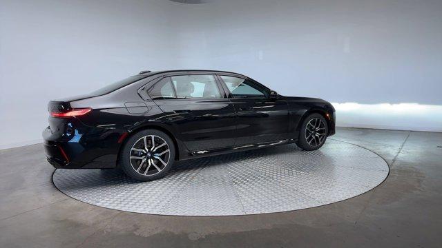 new 2025 BMW 760 car, priced at $133,075