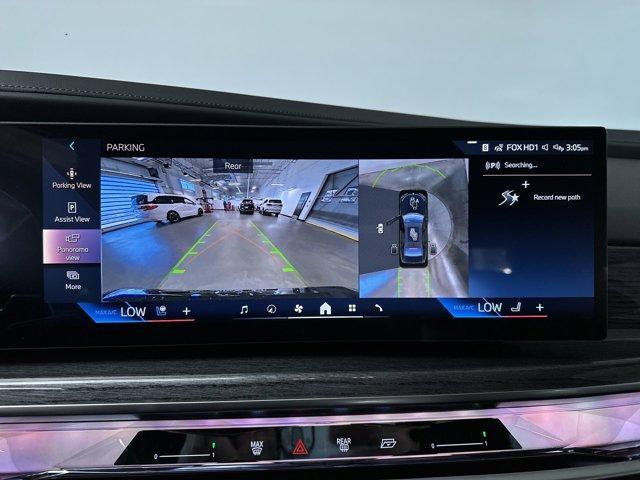new 2025 BMW 760 car, priced at $133,075