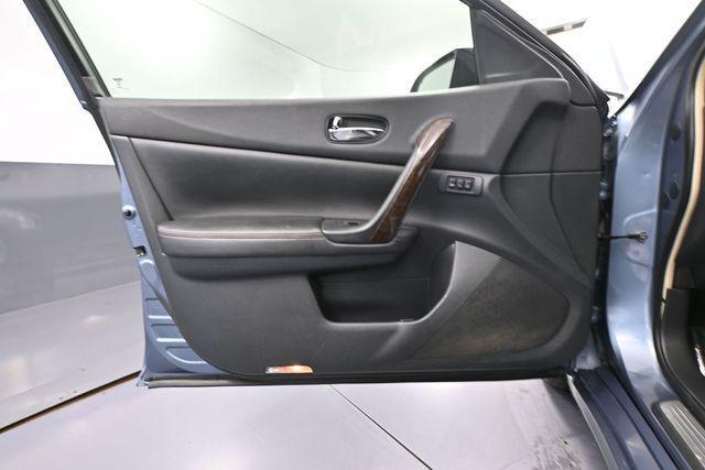 used 2010 Nissan Maxima car, priced at $6,899