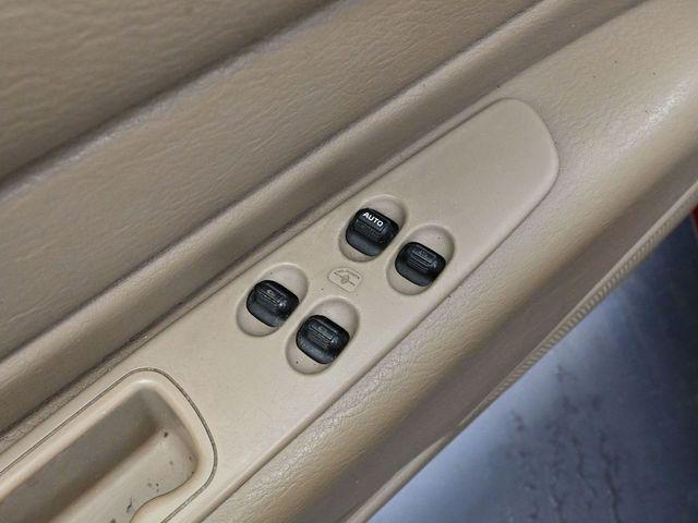 used 2004 Chrysler Sebring car, priced at $3,490