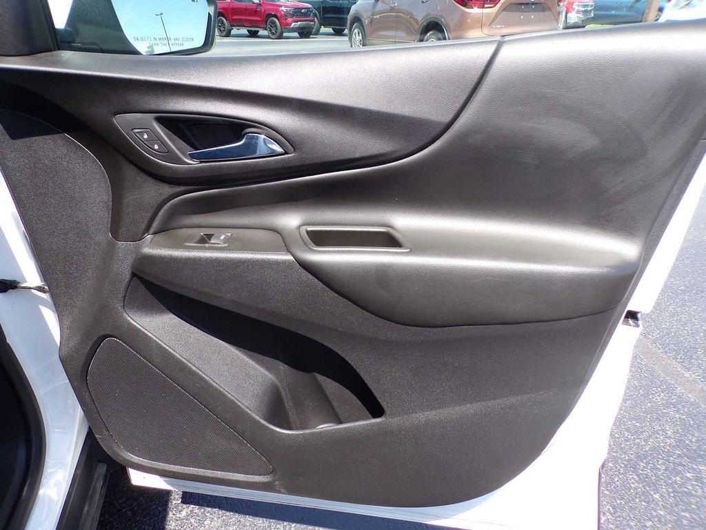 used 2021 Chevrolet Equinox car, priced at $19,922