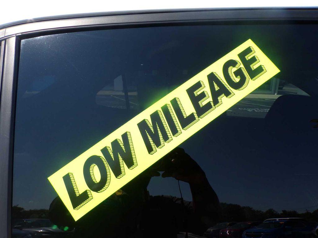 used 2022 Chevrolet Equinox car, priced at $21,988