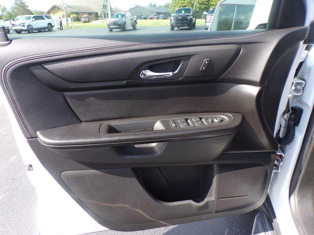 used 2017 Chevrolet Traverse car, priced at $15,944