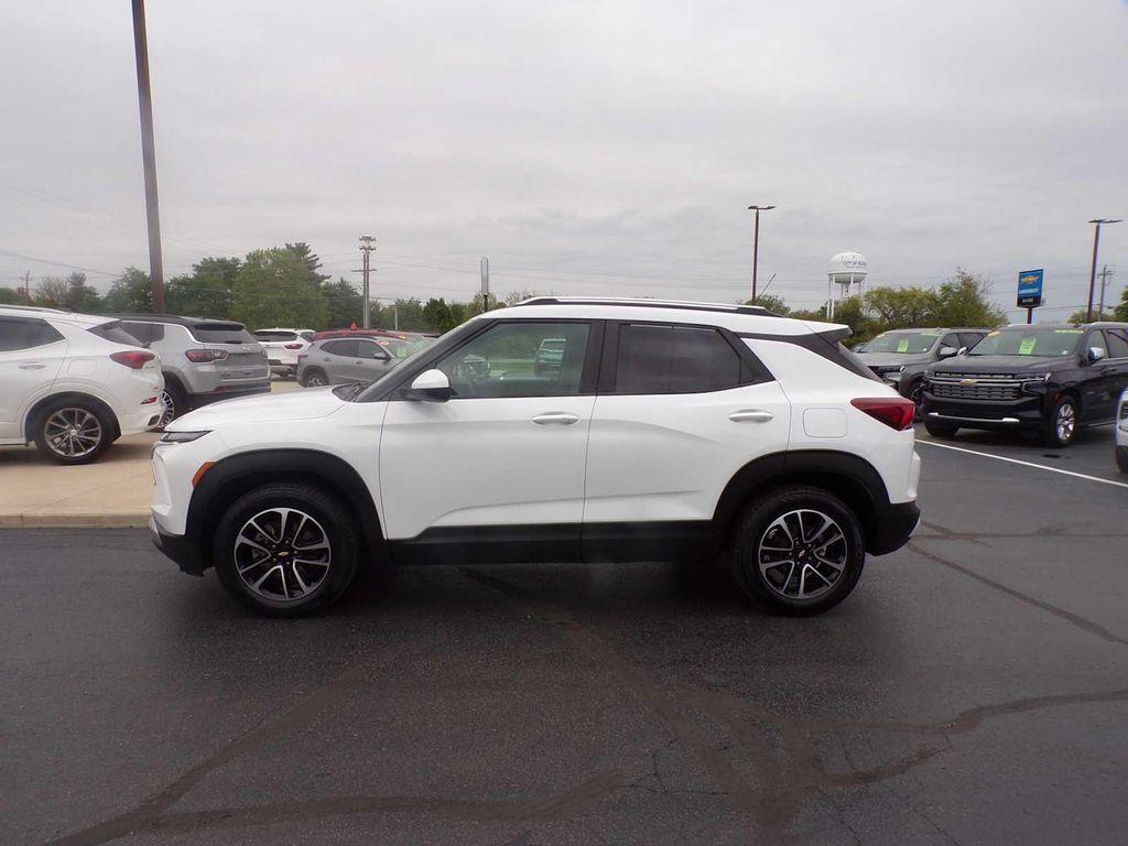 used 2024 Chevrolet TrailBlazer car, priced at $22,988