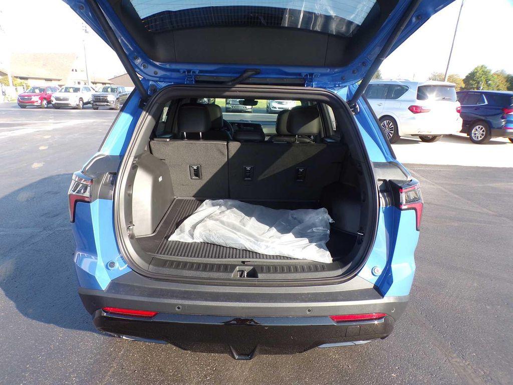 new 2026 Chevrolet Equinox car, priced at $36,550