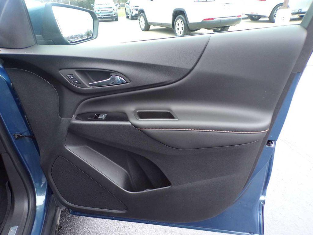 used 2024 Chevrolet Equinox car, priced at $26,981