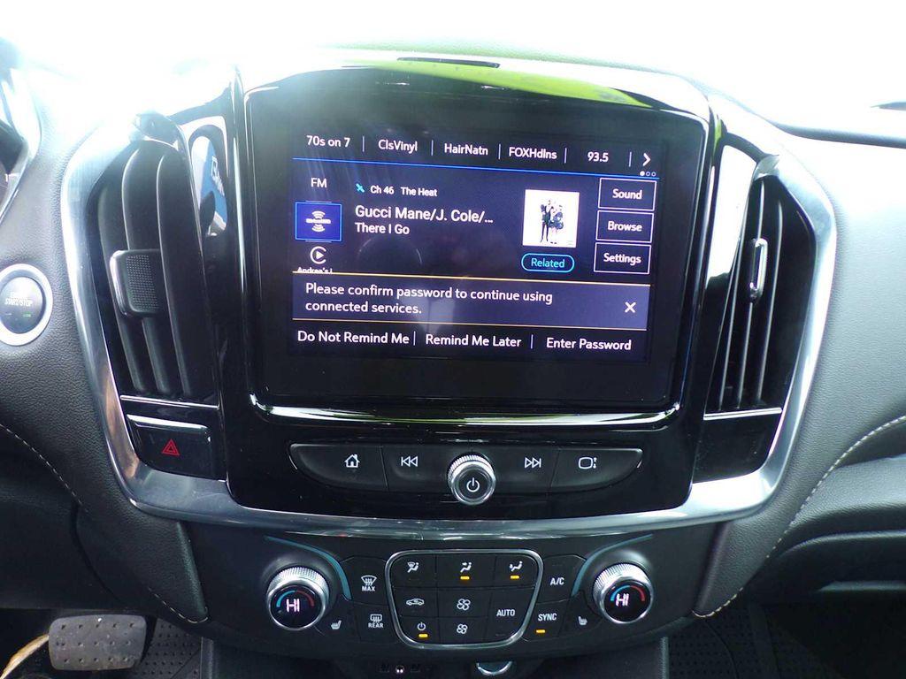 used 2023 Chevrolet Traverse car, priced at $32,977