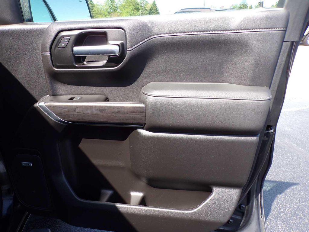 used 2020 Chevrolet Silverado 1500 car, priced at $31,922