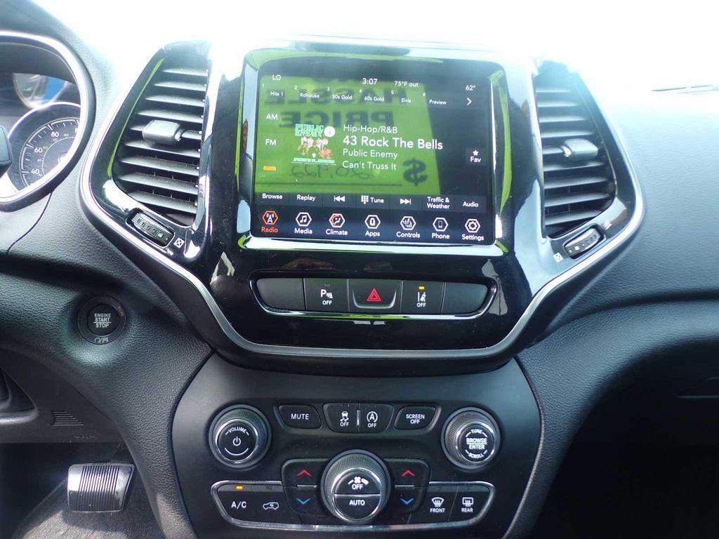 used 2020 Jeep Cherokee car, priced at $18,922