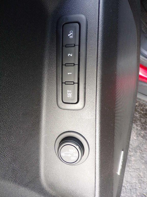 used 2023 Chevrolet Equinox car, priced at $24,614