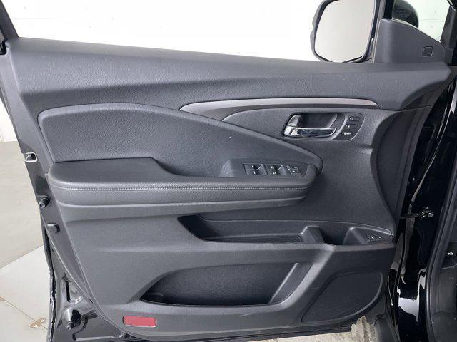 used 2021 Honda Pilot car, priced at $23,199