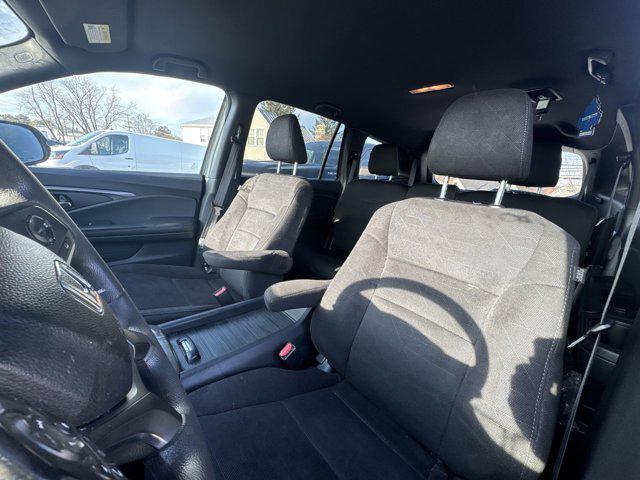 used 2022 Honda Pilot car, priced at $25,685