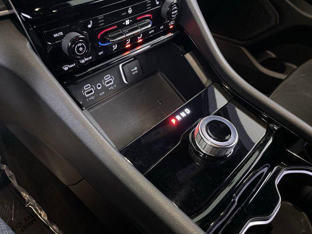 used 2023 Jeep Grand Cherokee car, priced at $27,699