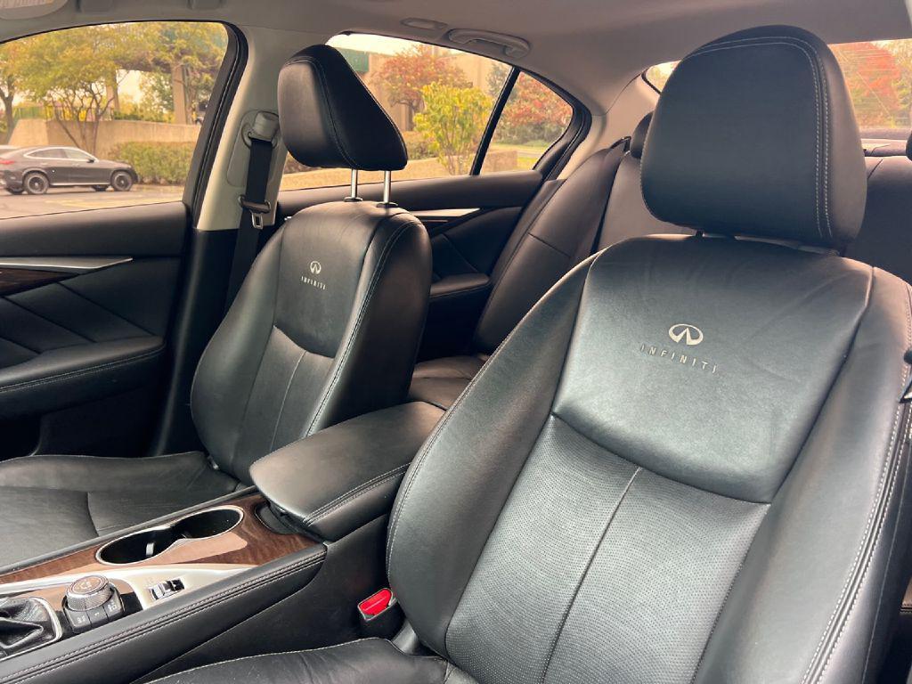 2014 Graphite Shadow INFINITI Q50