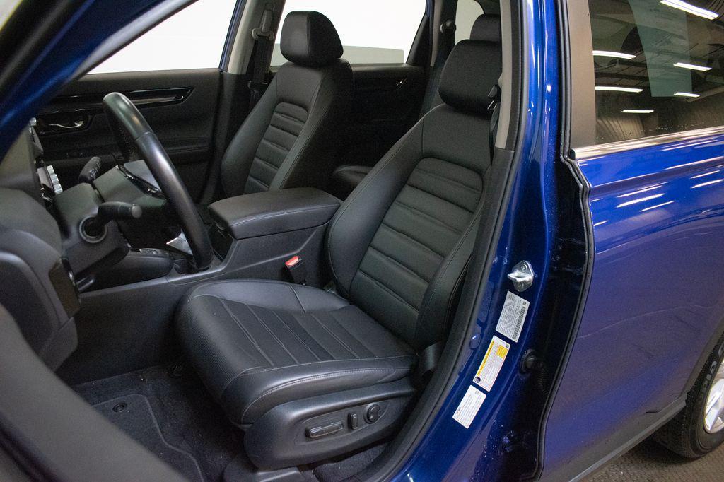 used 2025 Honda CR-V car, priced at $34,506