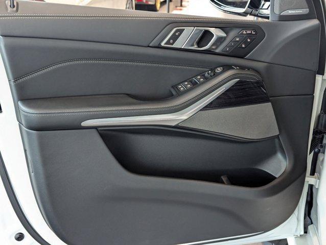 new 2026 BMW X7 car, priced at $122,940