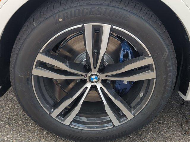 new 2026 BMW X7 car, priced at $120,440