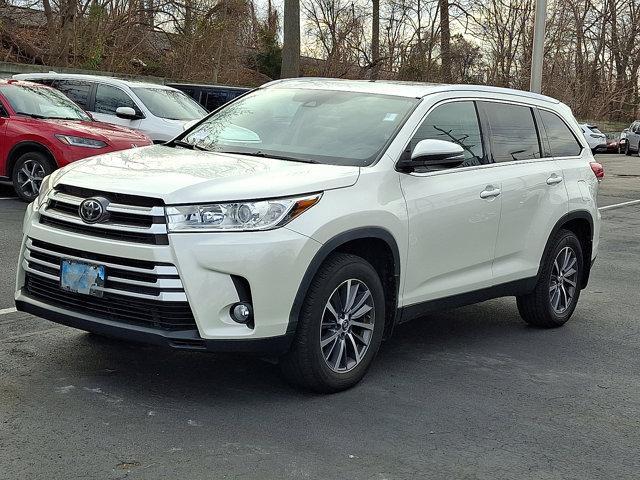 used 2019 Toyota Highlander car, priced at $26,423