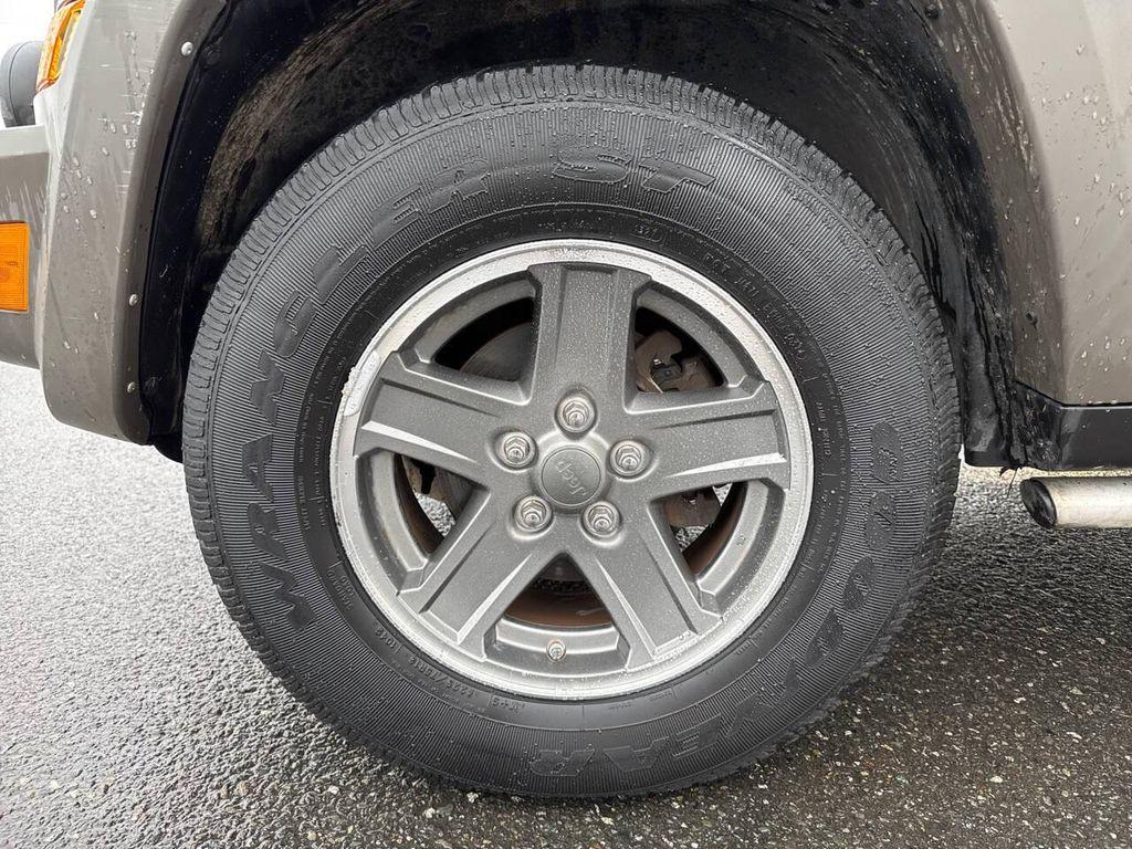 used 2005 Jeep Liberty car, priced at $4,991