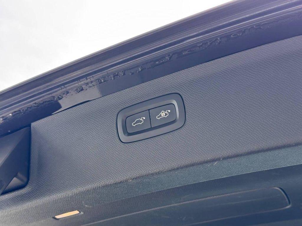 used 2016 Volvo XC90 car, priced at $15,991