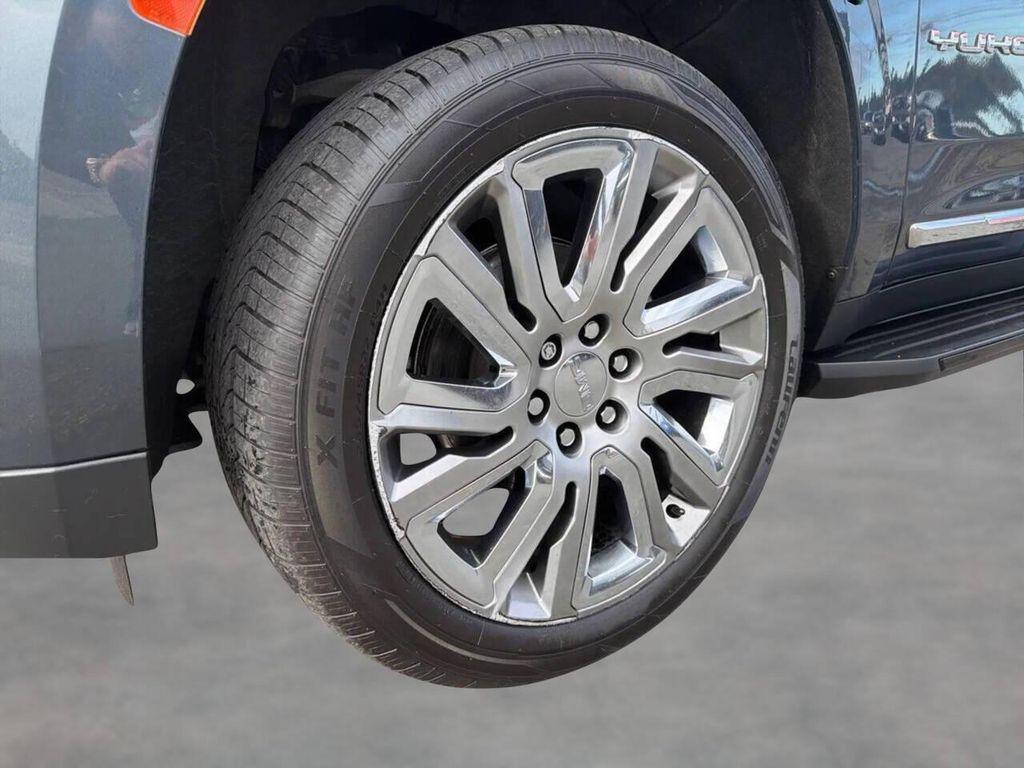 used 2021 GMC Yukon car, priced at $26,991