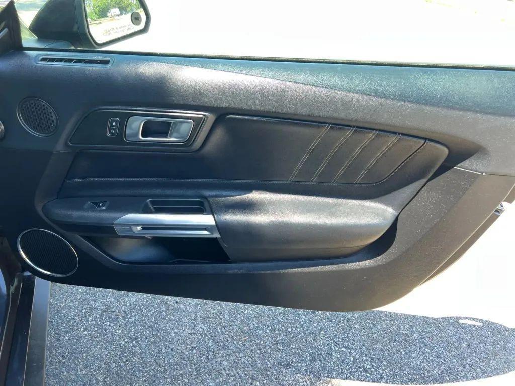 used 2022 Ford Mustang car, priced at $21,000