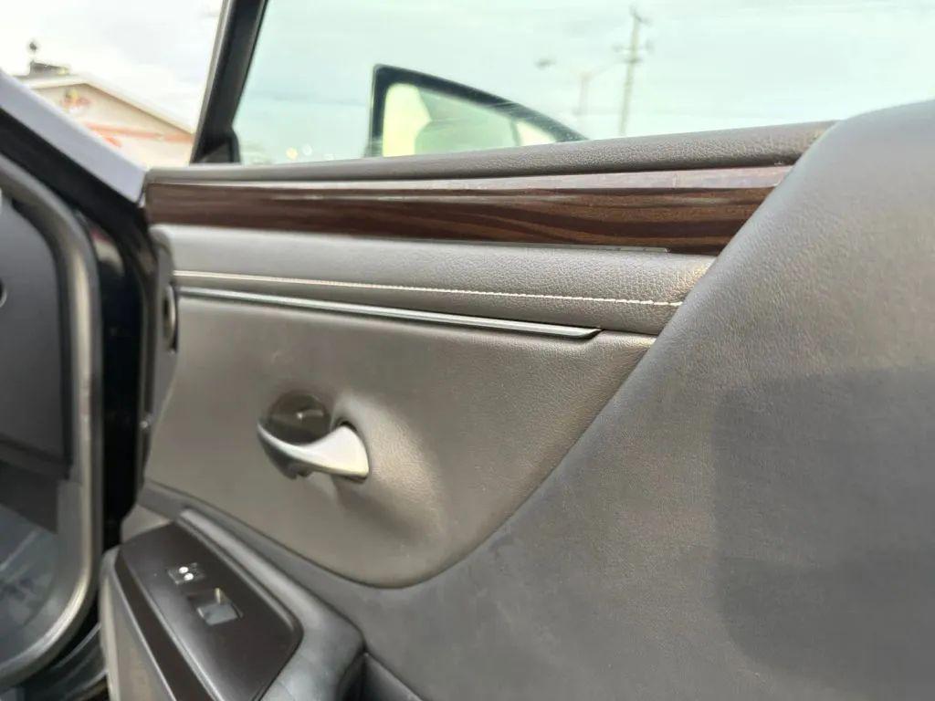 used 2019 Lexus ES 350 car, priced at $24,995
