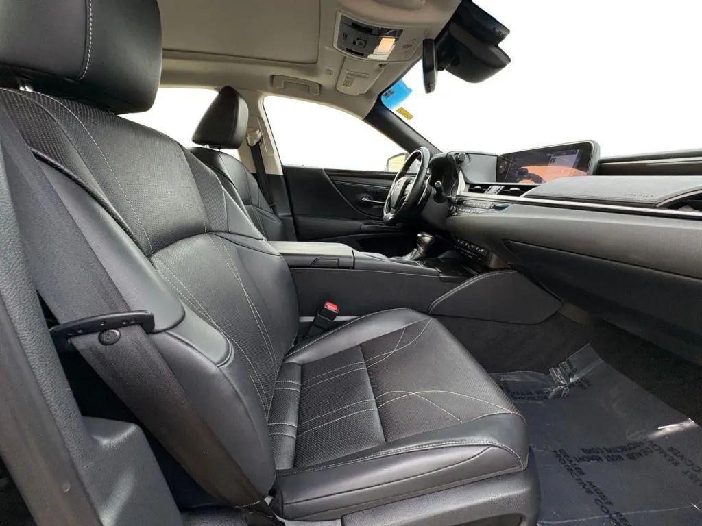 used 2019 Lexus ES 350 car, priced at $24,995