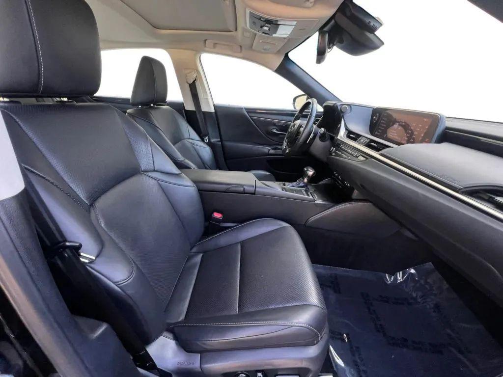 used 2019 Lexus ES 350 car