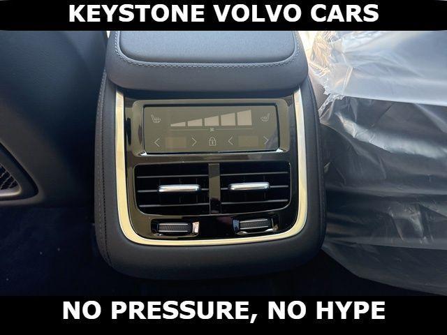 new 2026 Volvo XC90 car, priced at $66,495