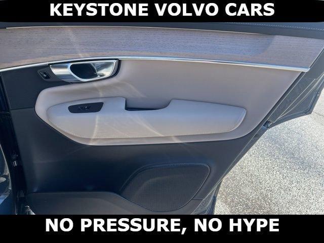 new 2026 Volvo XC90 car, priced at $71,720