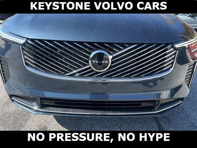 new 2026 Volvo XC90 car, priced at $71,720