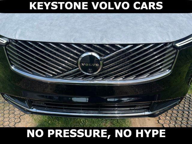 new 2026 Volvo XC90 car, priced at $69,895