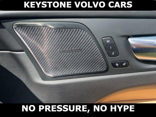 used 2021 Volvo XC60 car, priced at $33,995
