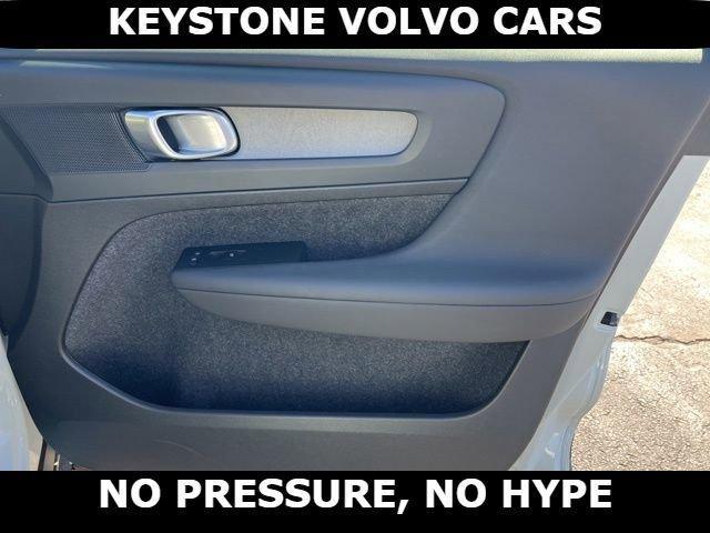 used 2025 Volvo XC40 car, priced at $31,895