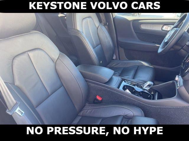 used 2023 Volvo XC40 car, priced at $31,895