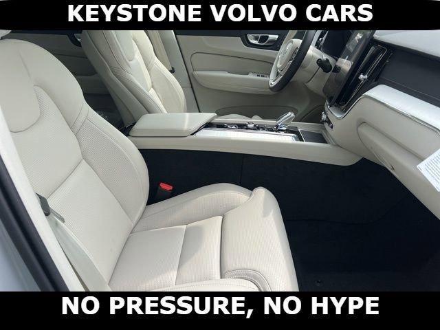 new 2026 Volvo XC60 car, priced at $61,061