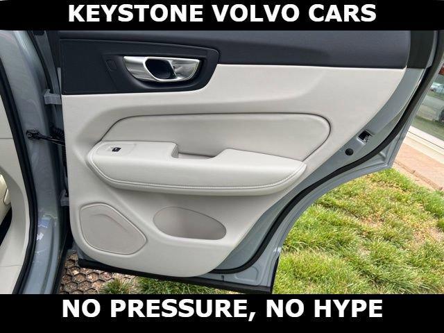 new 2026 Volvo XC60 car, priced at $61,061
